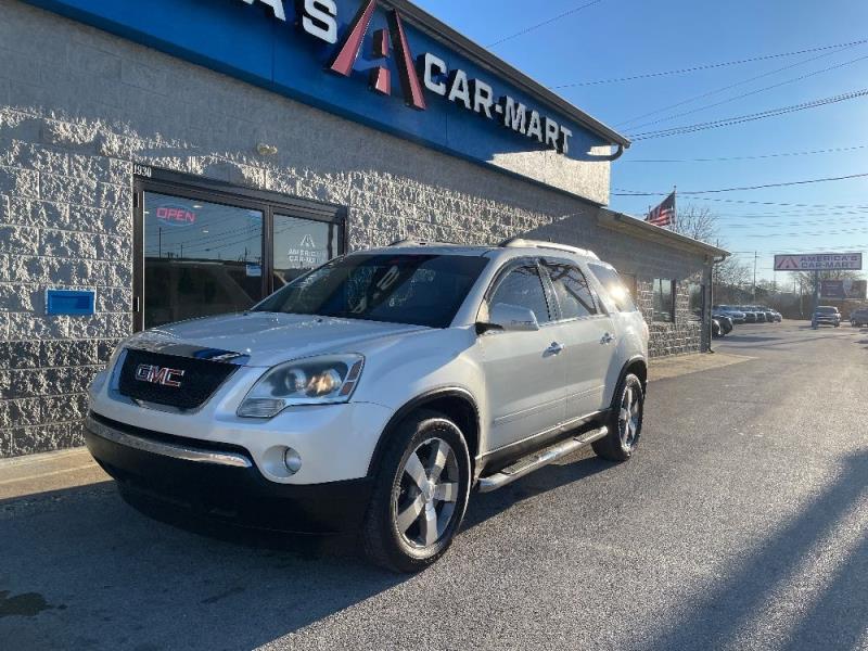 2011 GMC Acadia SLT2's photo