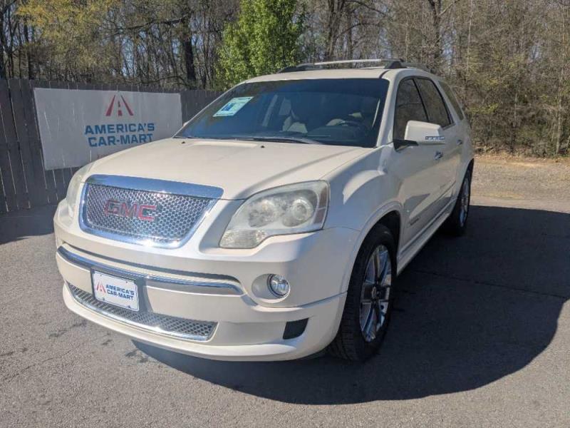 2012 GMC Acadia Denali's photo