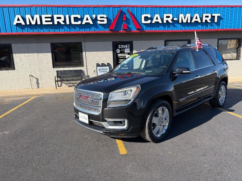 2016 GMC Acadia Denali's photo