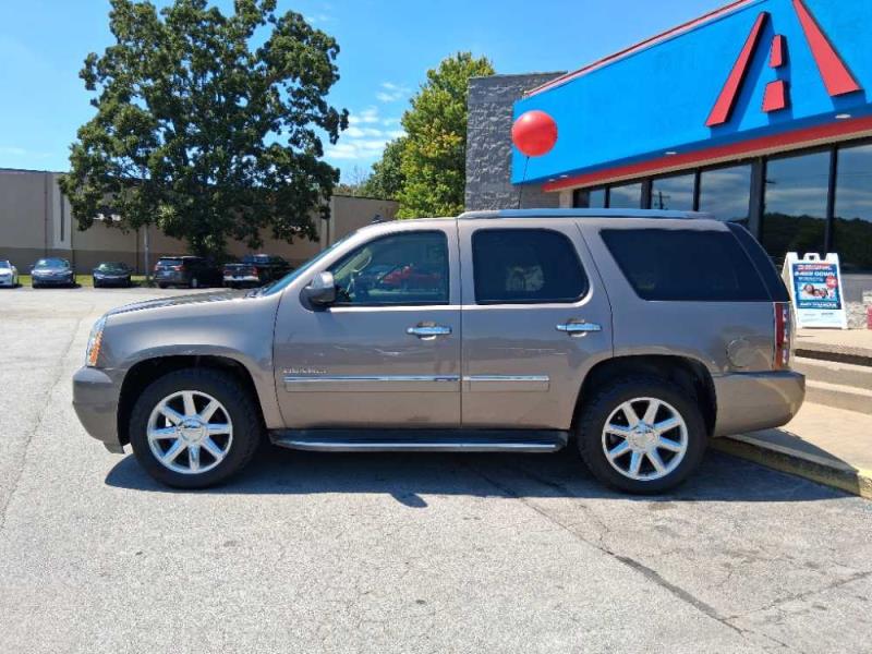 Image of 2014 GMC Yukon Denali