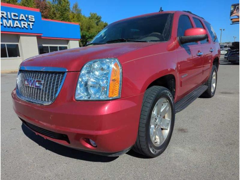 2013 GMC Yukon SLT's photo