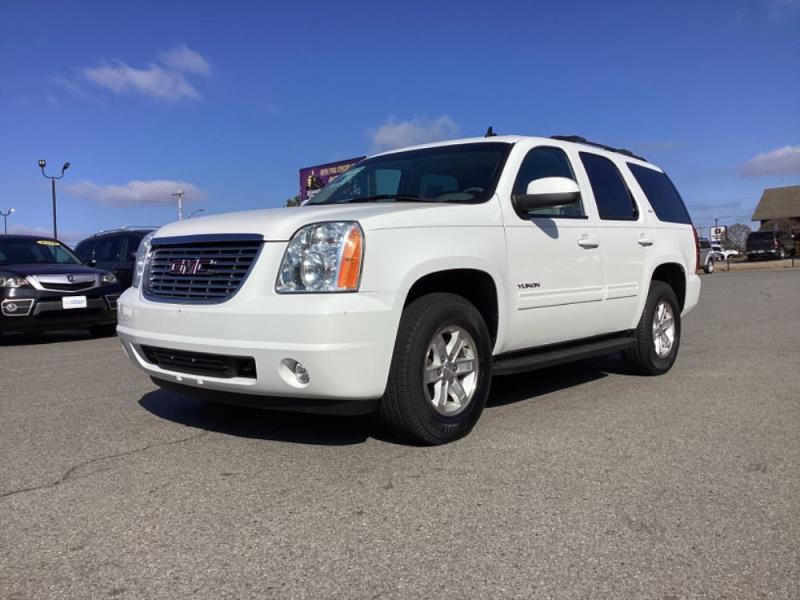 2013 GMC Yukon SLT's photo