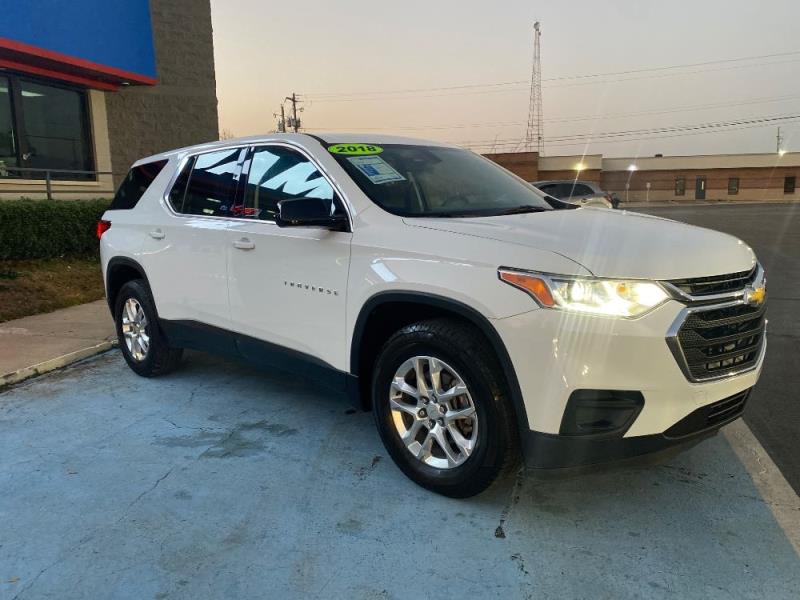 2018 Chevrolet Traverse LS's photo