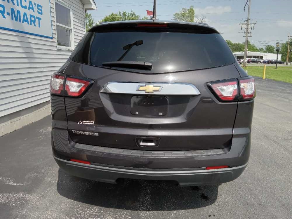 CHEVROLET TRAVERSE LS