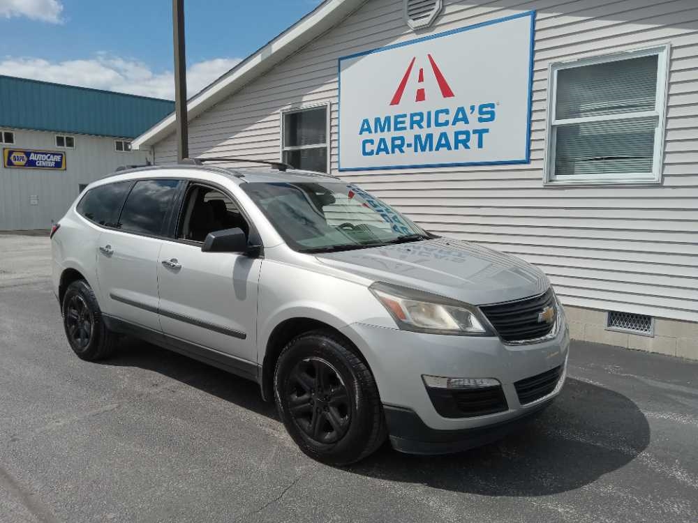 CHEVROLET TRAVERSE LS