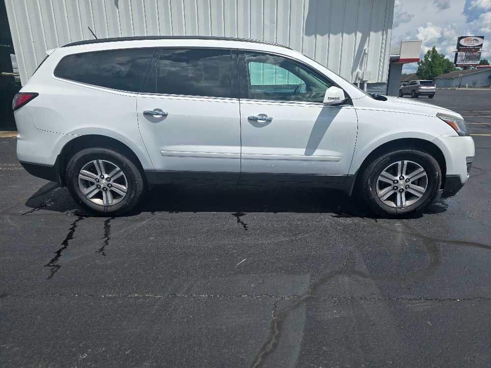 CHEVROLET TRAVERSE 1LT