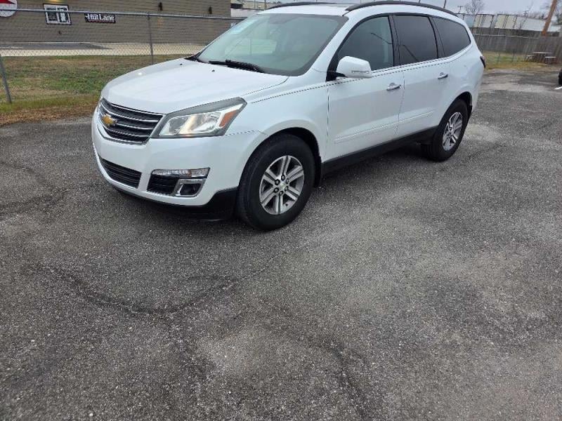 2016 Chevrolet Traverse 2LT's photo
