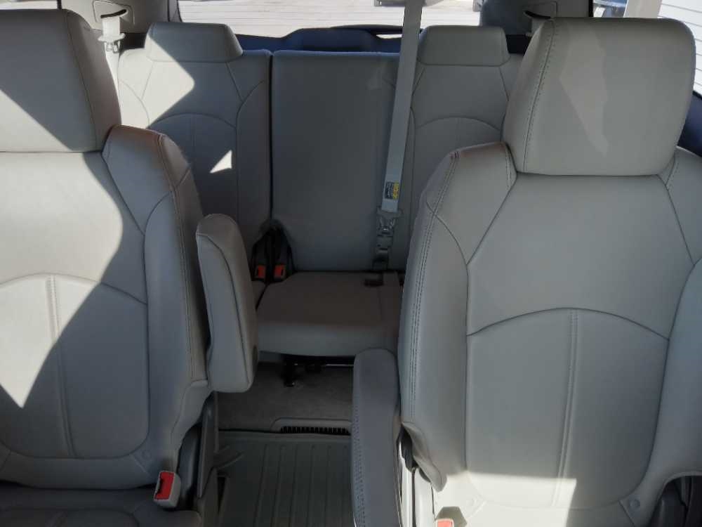 CHEVROLET TRAVERSE 2LT