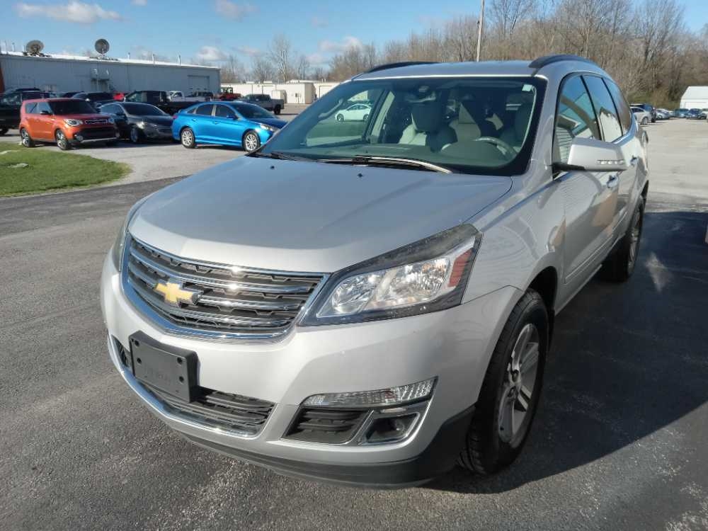 2017 CHEVROLET TRAVERSE 2LT