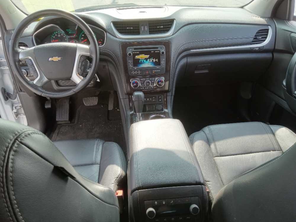 CHEVROLET TRAVERSE 2LT