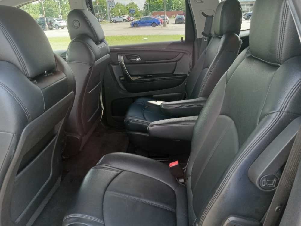 CHEVROLET TRAVERSE 2LT