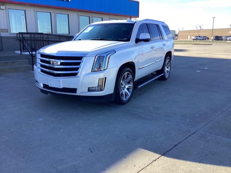 2016 Cadillac Escalade Premium's photo