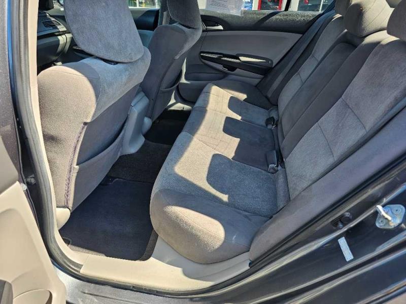 2010 Honda Accord LX's photo