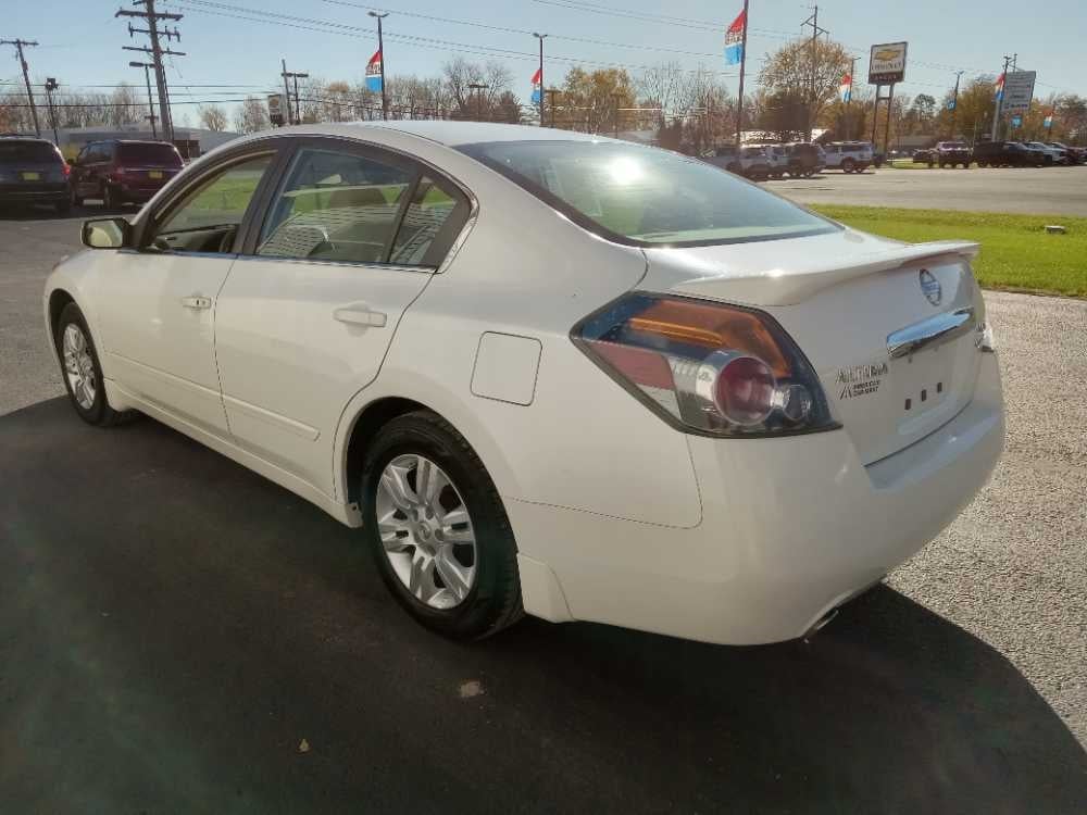 NISSAN ALTIMA 2.5; 2.5 S