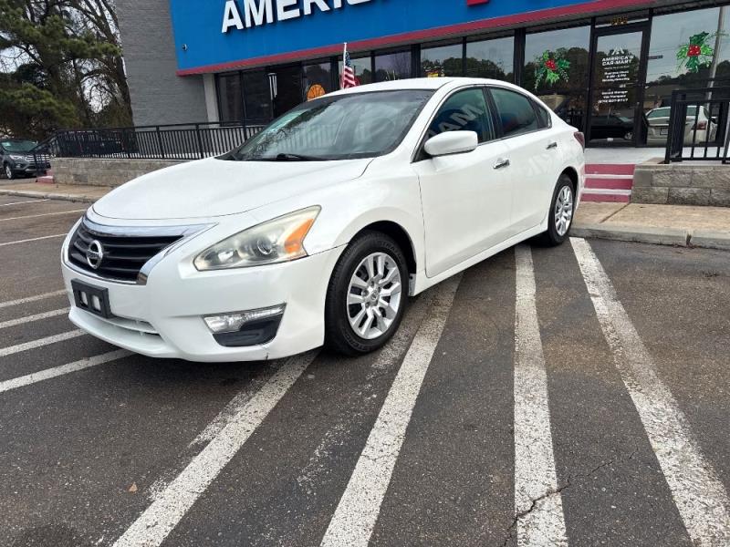 2013 Nissan Altima Sedan S's photo