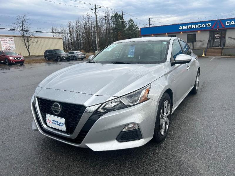 2020 Nissan Altima S's photo