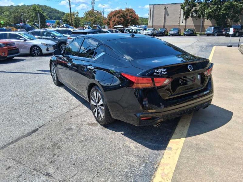 Image of 2019 Nissan Altima SL