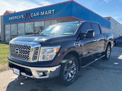 2017 Nissan Titan
