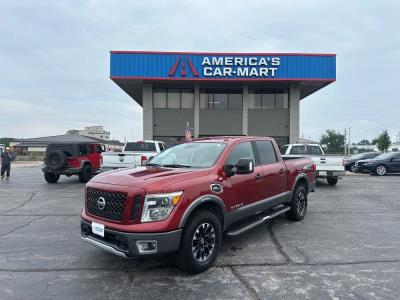 2017 Nissan Titan