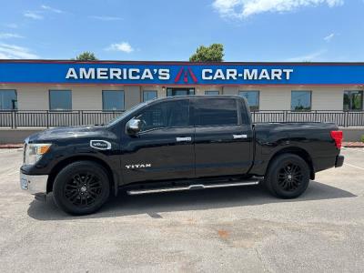 2017 Nissan Titan