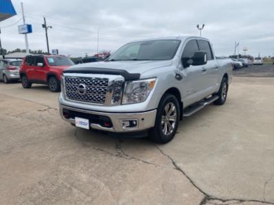 2017 Nissan Titan