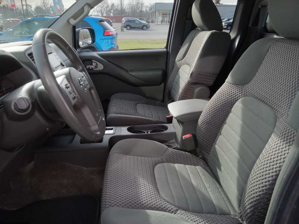 NISSAN FRONTIER S; SL; PRO-