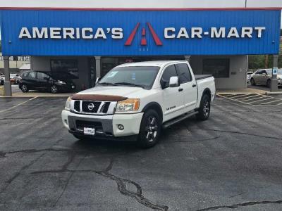 2015 Nissan Titan