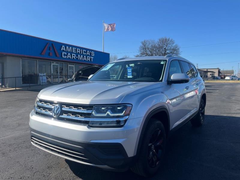 2018 Volkswagen Atlas S's photo