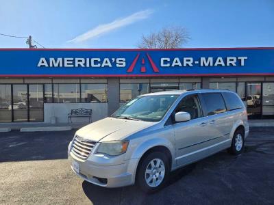 2010 Chrysler Town & Country