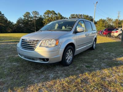 2010 Chrysler Town & Country