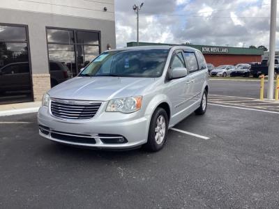 2011 Chrysler Town & Country