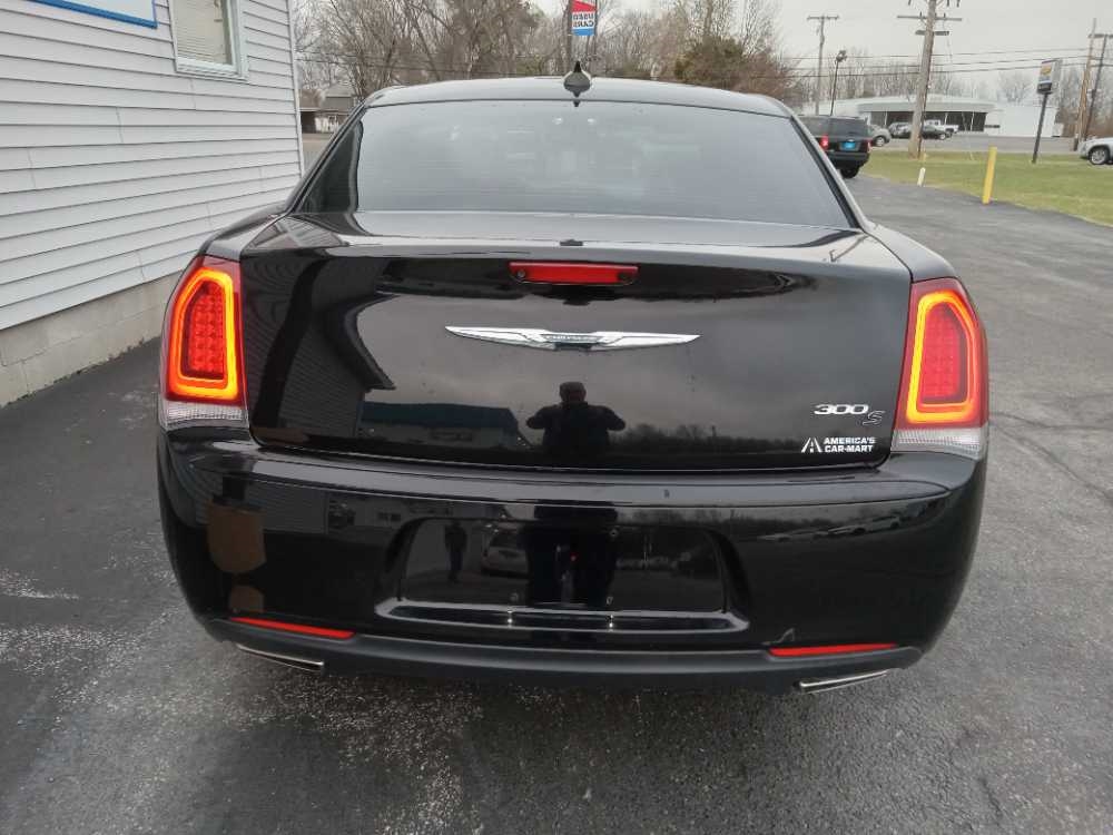 CHRYSLER 300S BASE