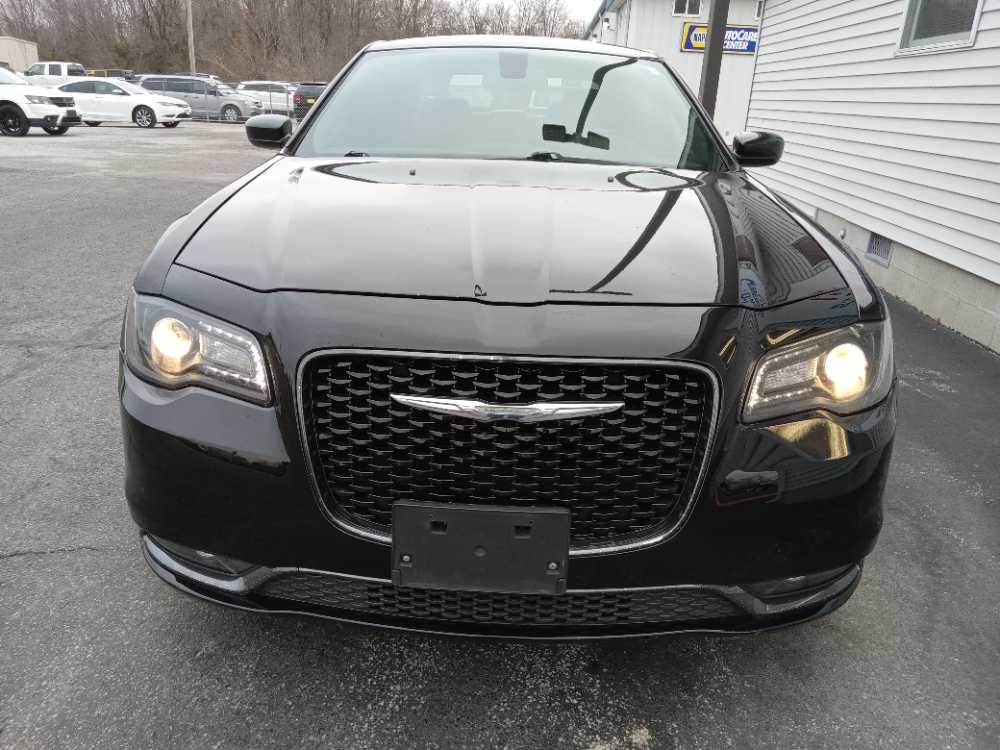 CHRYSLER 300S BASE