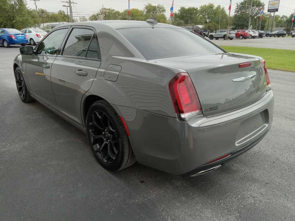 CHRYSLER 300S BASE