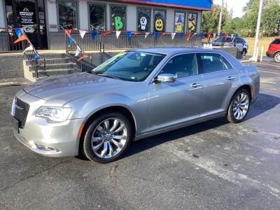 2018 Chrysler 300