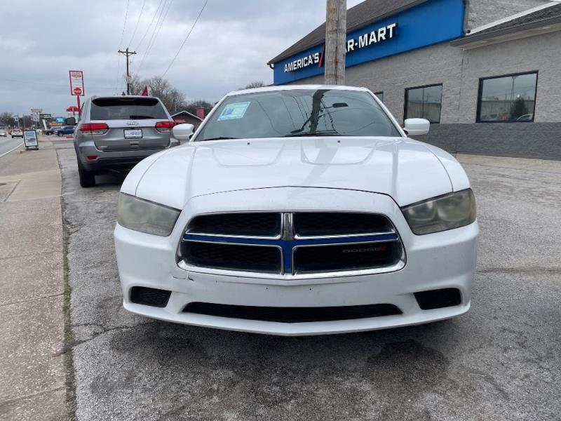 2014 Dodge Charger SE's photo