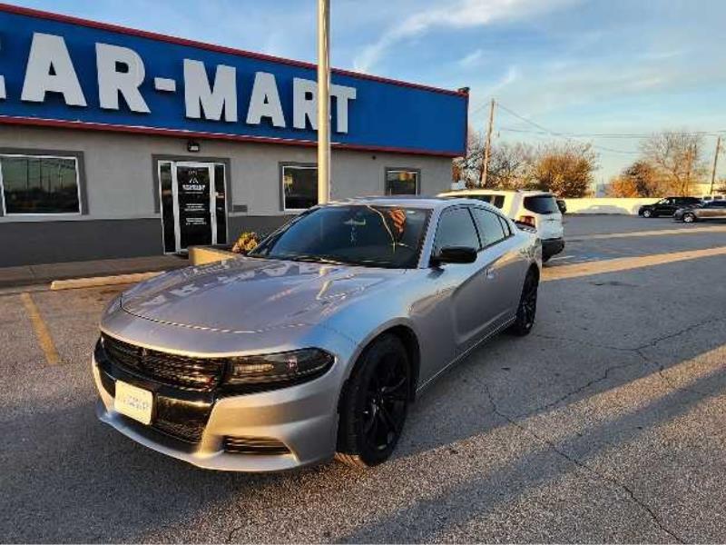 2018 Dodge Charger SXT's photo
