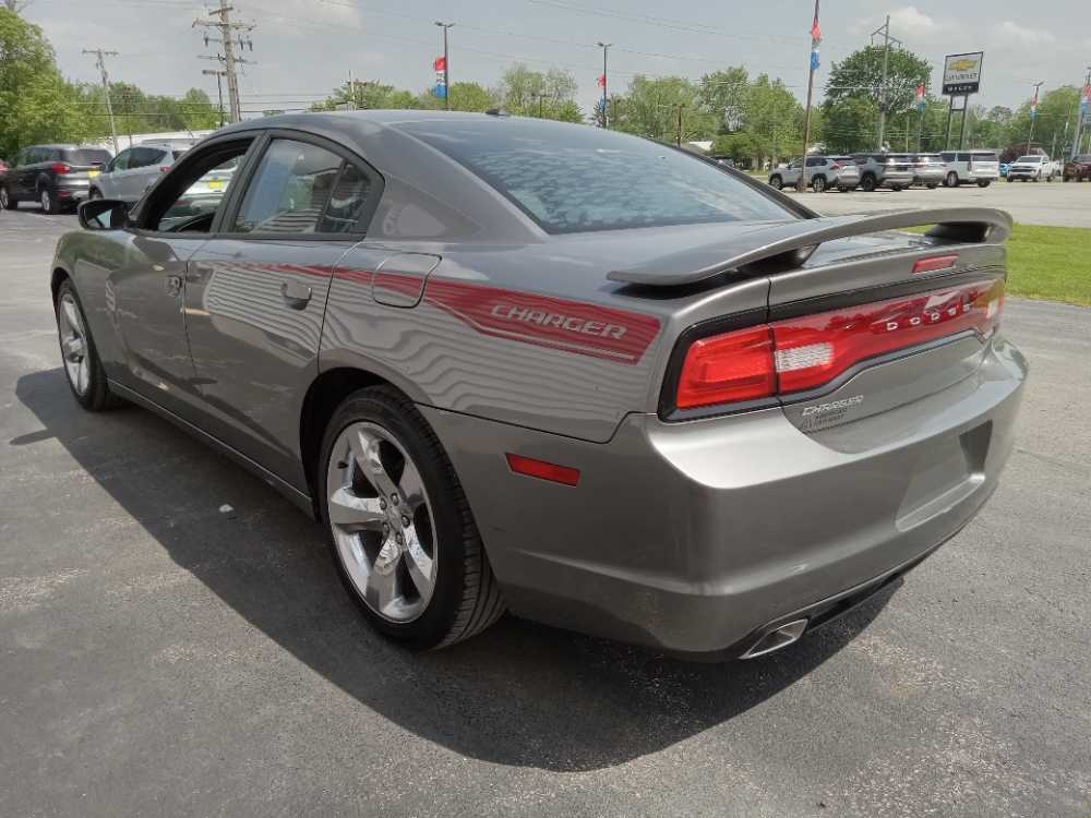DODGE CHARGER SE