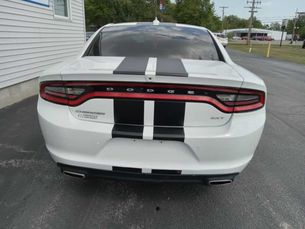 DODGE CHARGER SXT PLUS