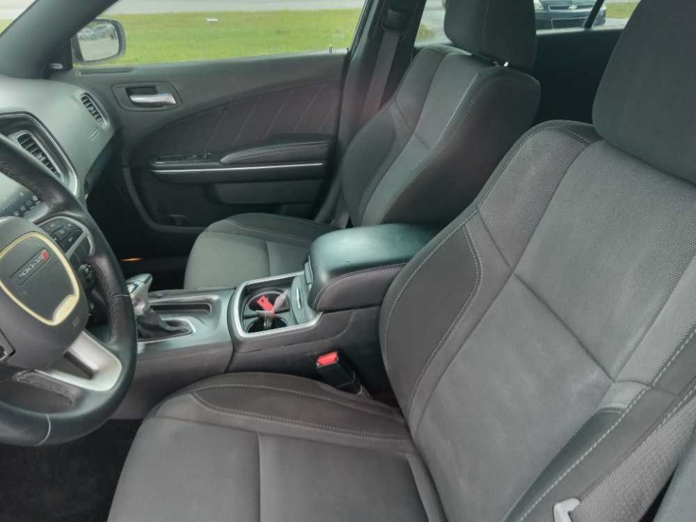 DODGE CHARGER SXT PLUS
