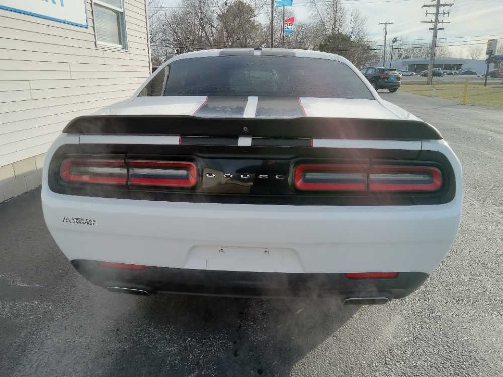 DODGE CHALLENGER SXT