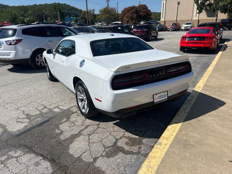 Image of 2018 Dodge Challenger SXT