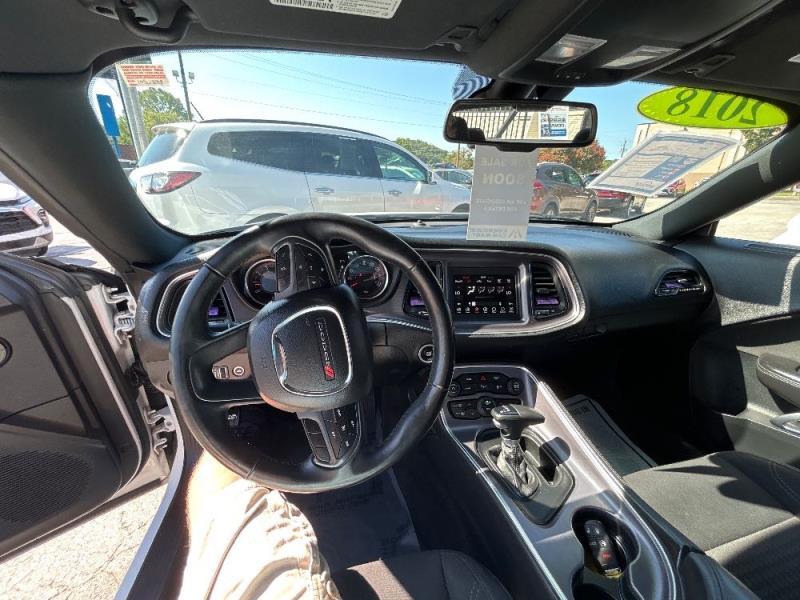 Image of 2018 Dodge Challenger SXT