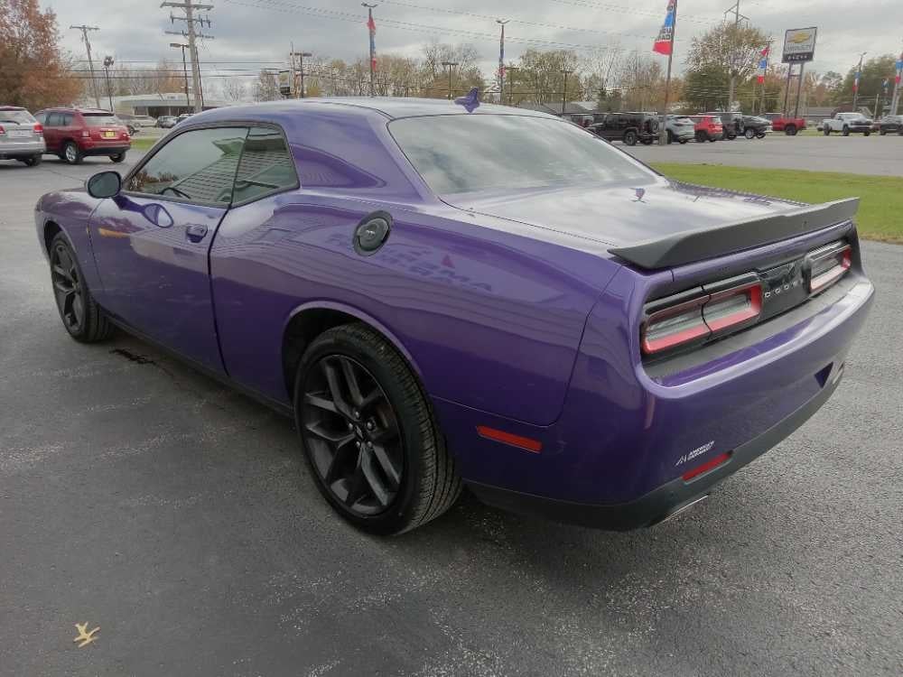 DODGE CHALLENGER SXT