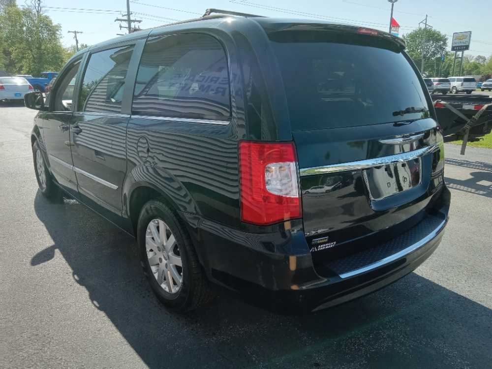 CHRYSLER TOWN & COUNTRY TOURI