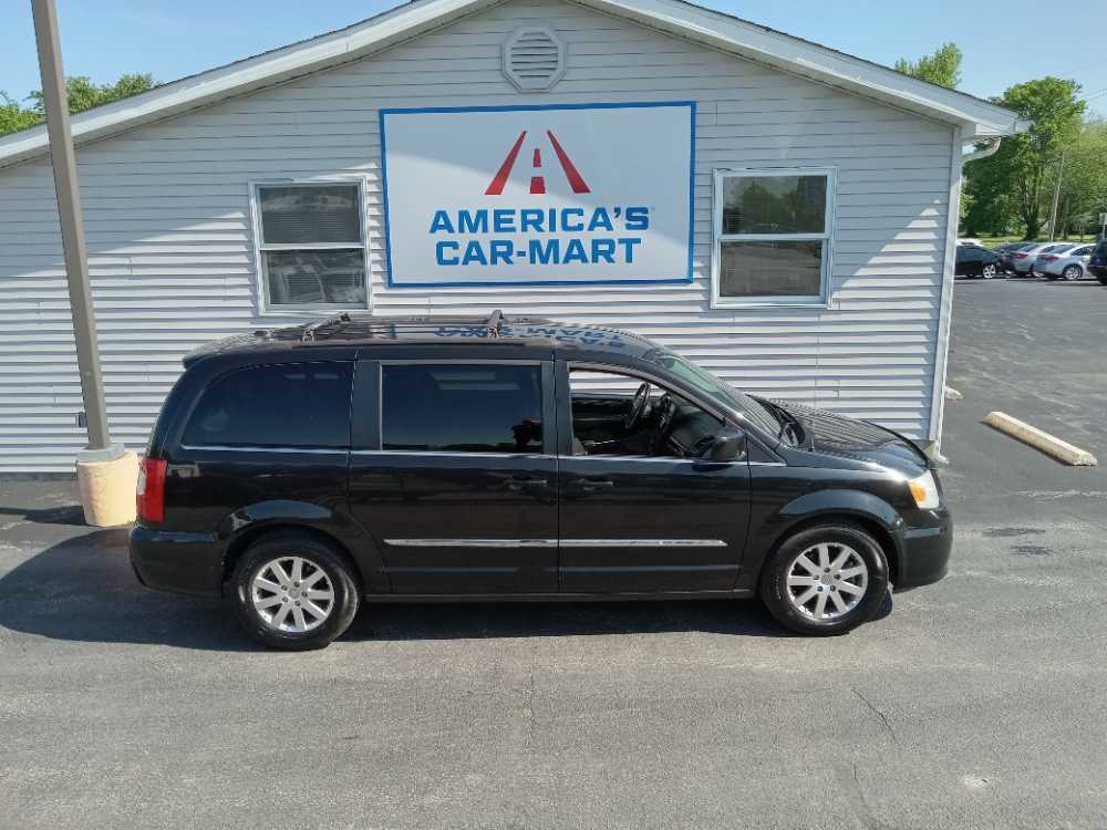 CHRYSLER TOWN & COUNTRY TOURI