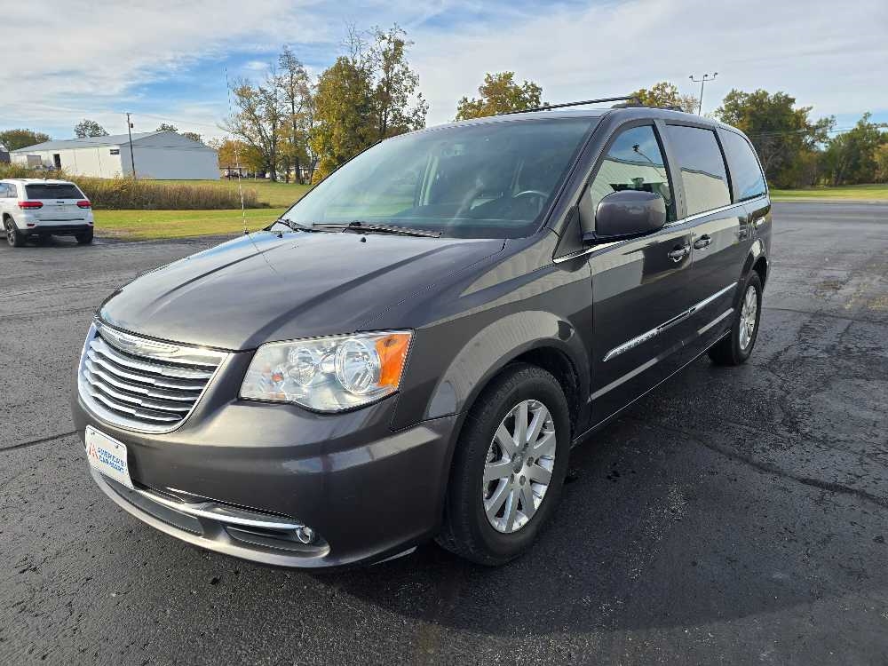 2016 CHRYSLER TOWN & COUNTRY TOURI