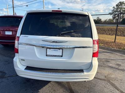 2016 Chrysler Town & Country