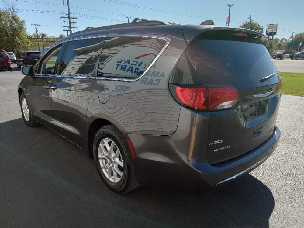 CHRYSLER PACIFICA TOURING L