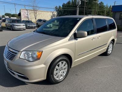 2014 Chrysler Town & Country
